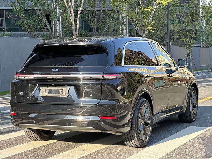 Фото 7 - LiXiang L7