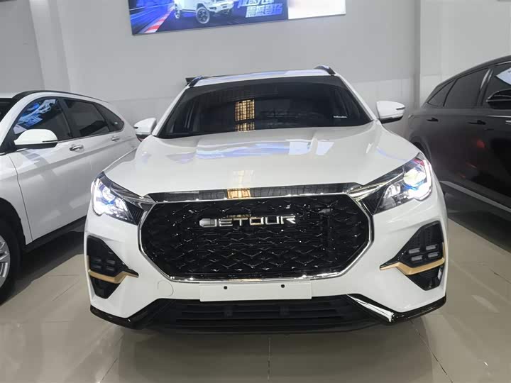 Фото 3 - Jetour X70