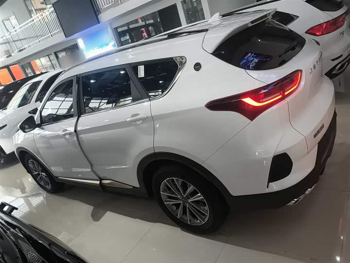 Фото 5 - Jetour X70