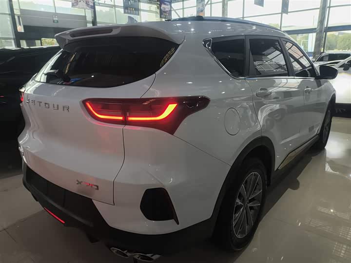 Фото 7 - Jetour X70