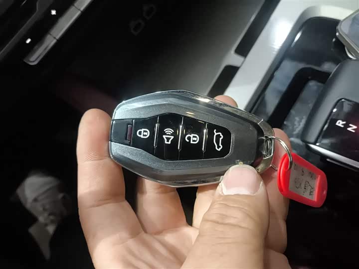 Фото 9 - Jetour X70