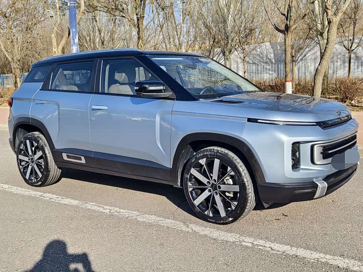 Фото 2 - Geely Icon