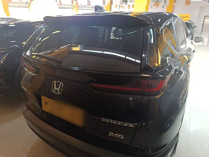 Фото 6 - Honda Breeze