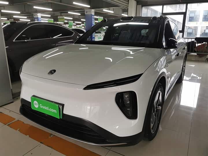 Фото 1 - Nio ES6