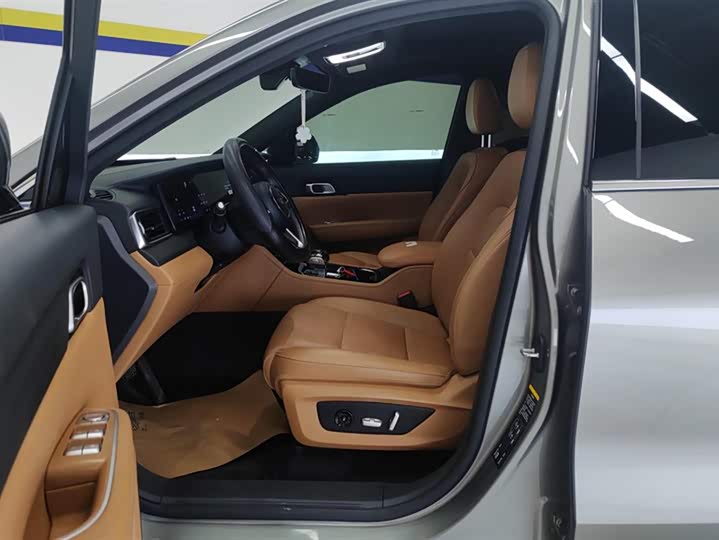 Фото 9 - LiXiang One