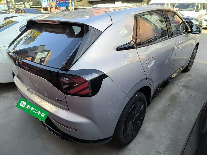 Фото 7 - BAIC Arcfox T1