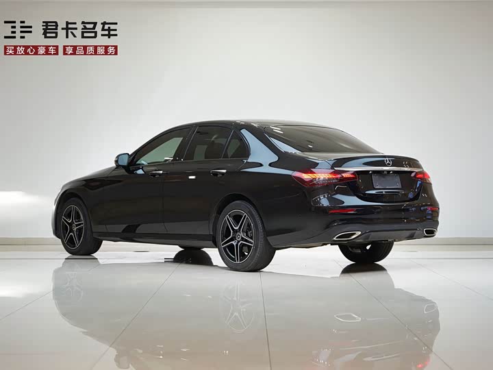 Photo 5 - Mercedes-Benz E-Class