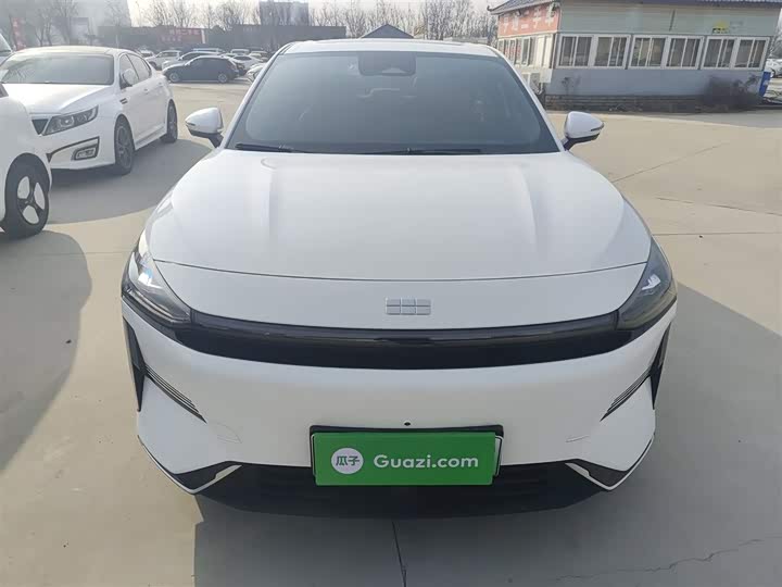 Фото 3 - Geely Galaxy L6