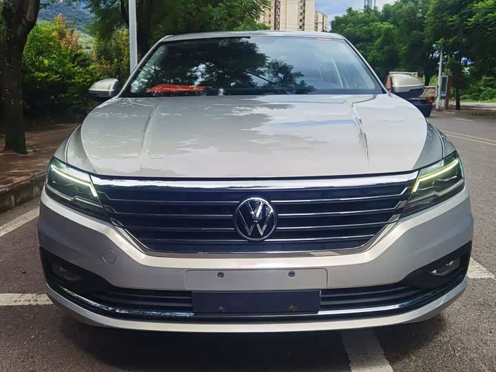 Фото 2 - Volkswagen Lavida
