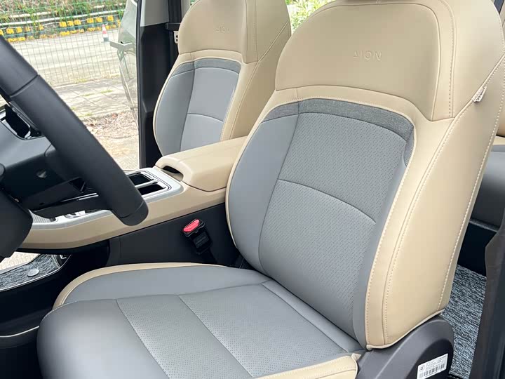 Фото 9 - GAC Aion Y