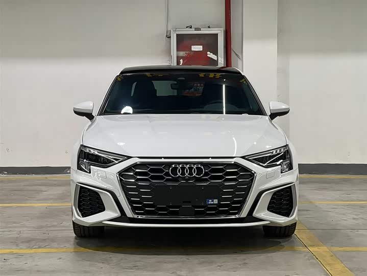 Фото 2 - Audi A3