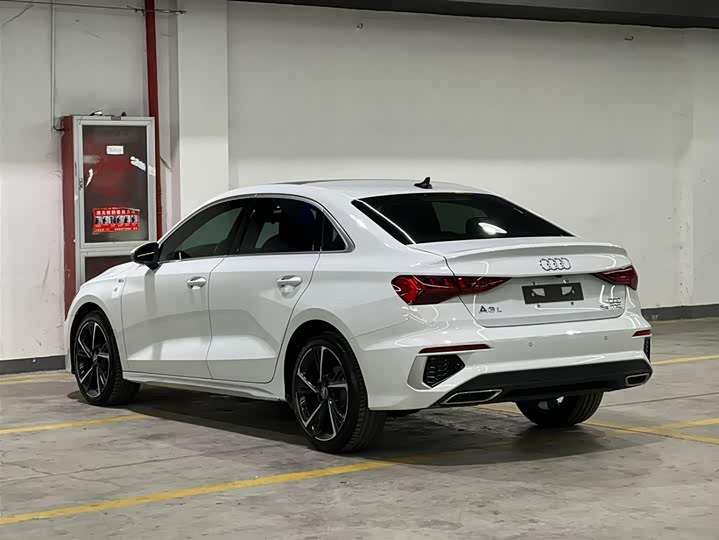 Фото 4 - Audi A3