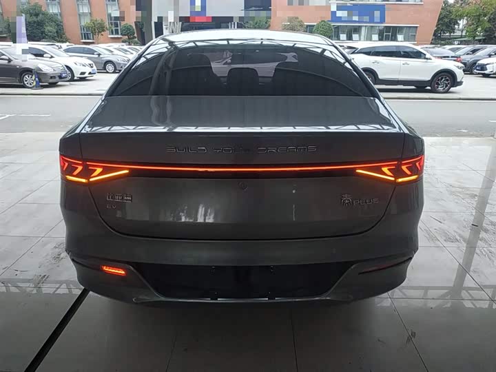 Фото 6 - BYD Qin Plus