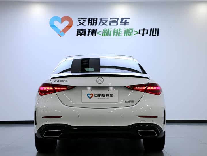 Фото 4 - Mercedes-Benz C-Class