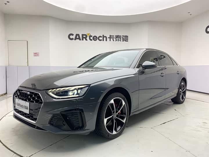 Фото 1 - Audi A4L