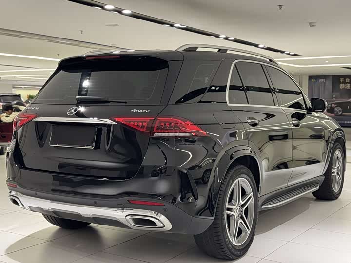 Фото 6 - Mercedes-Benz GLE-Class