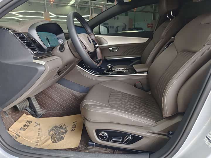 Фото 7 - BYD Han