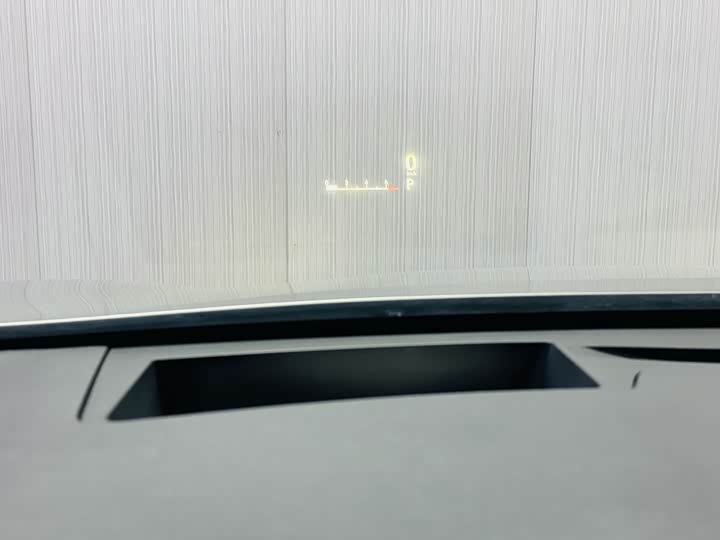 Фото 9 - Lexus RX