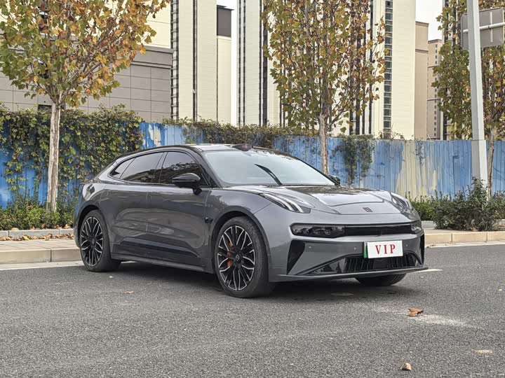 Фото 3 - Zeekr 001