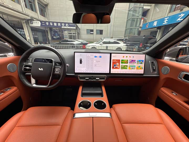 Фото 8 - LiXiang L8