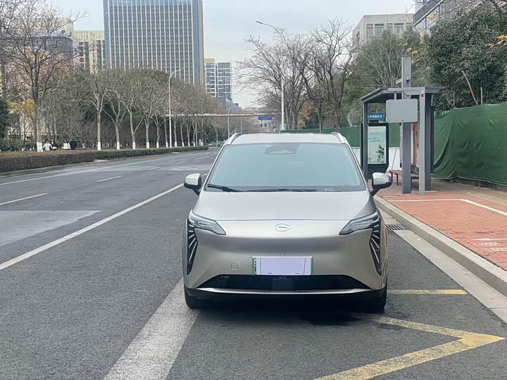 Фото 2 - GAC Aion Y