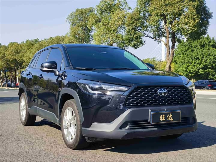 Фото 3 - Toyota Corolla Cross