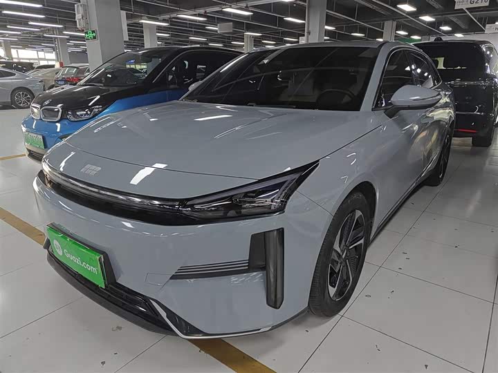 Фото 2 - Geely Galaxy L6