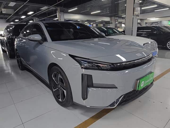 Фото 4 - Geely Galaxy L6