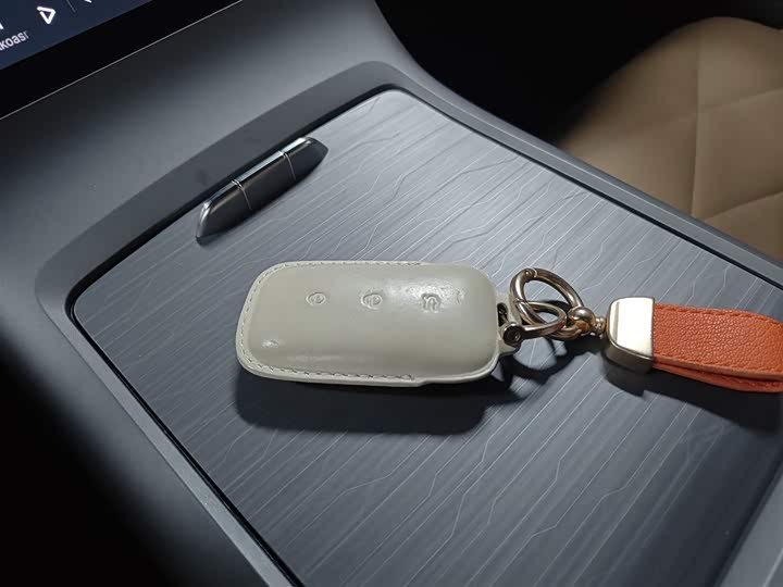 Фото 9 - Geely Galaxy L6