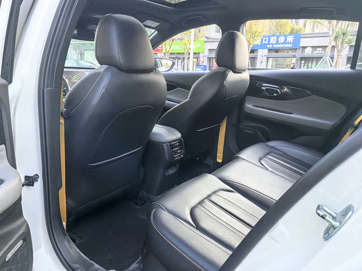 Фото 7 - GAC Trumpchi Empow R