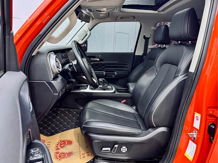 Фото 8 - Tank 300