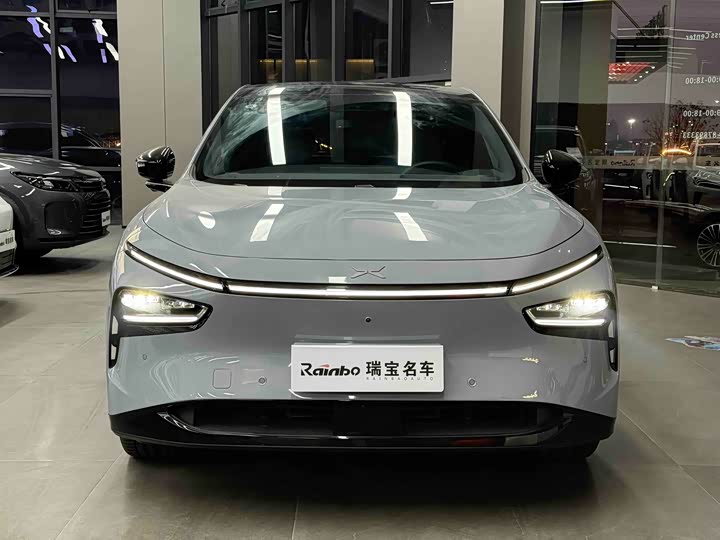 Фото 2 - XPeng G7