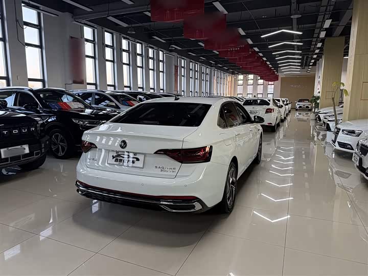 Фото 7 - Volkswagen Sagitar L