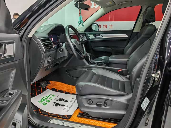 Фото 4 - Volkswagen Teramont Pro