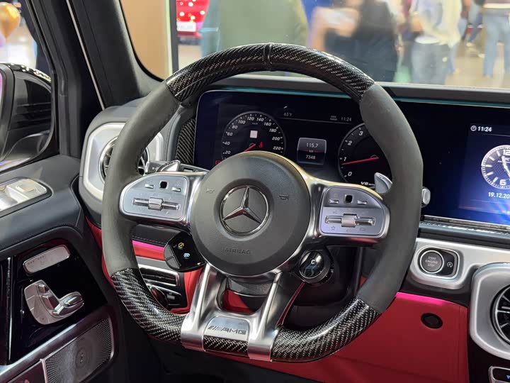 Фото 7 - Mercedes-Benz G-Class AMG