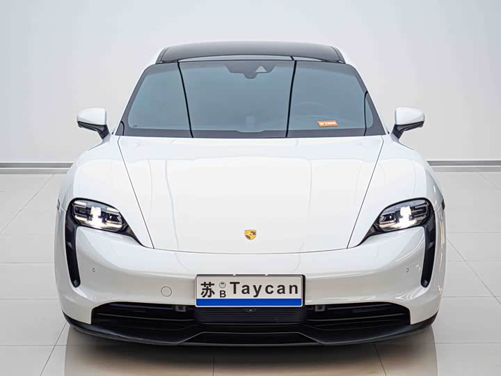 Фото 2 - Porsche Taycan