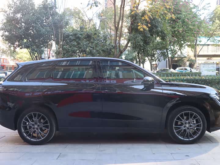 Фото 7 - Leapmotor C10