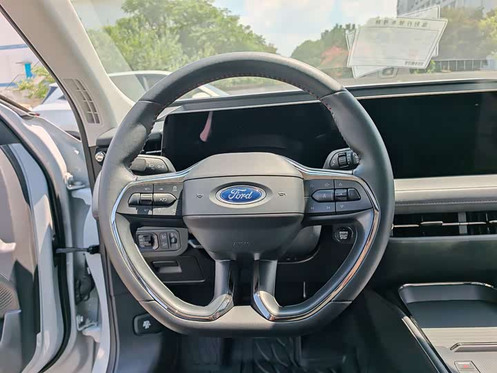 Фото 9 - Ford Mondeo