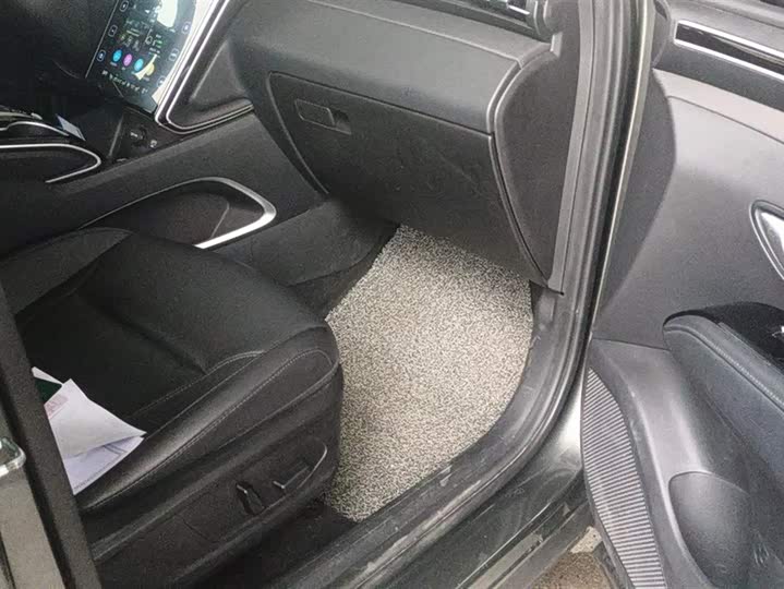 Фото 8 - Hyundai Tucson L