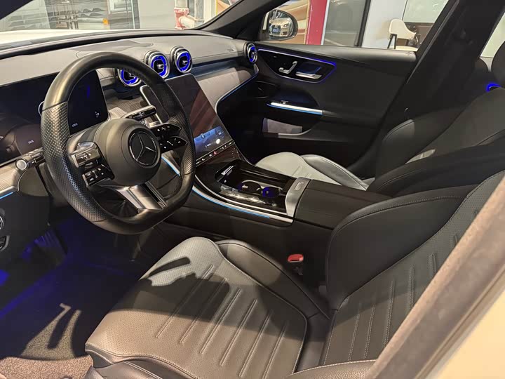 Фото 5 - Mercedes-Benz C-Class