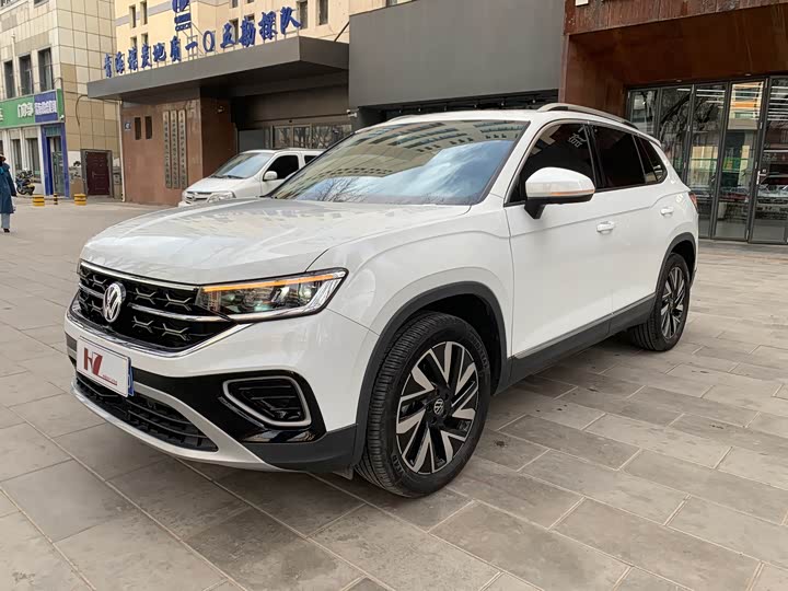 Фото 1 - Volkswagen Tayron