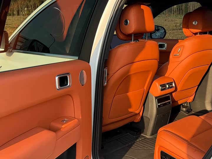 Фото 9 - LiXiang L7