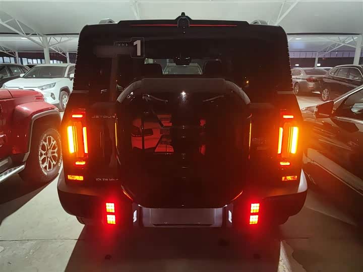 Фото 6 - Jetour T2