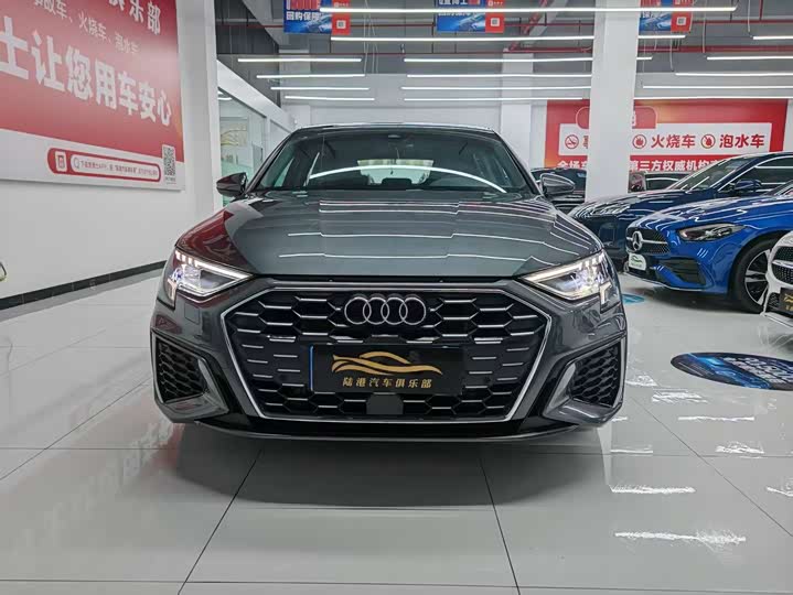 Фото 2 - Audi A3