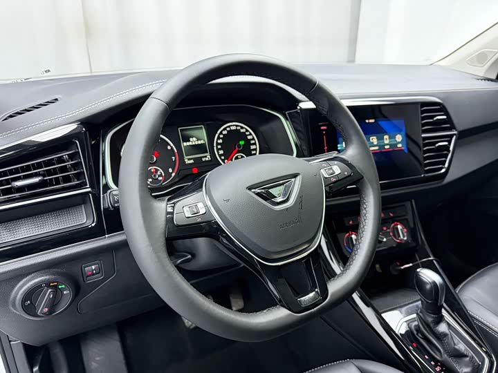 Фото 7 - Jetta VS7