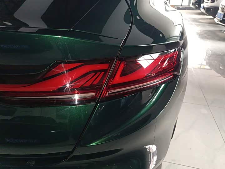 Фото 8 - MG Motor 7