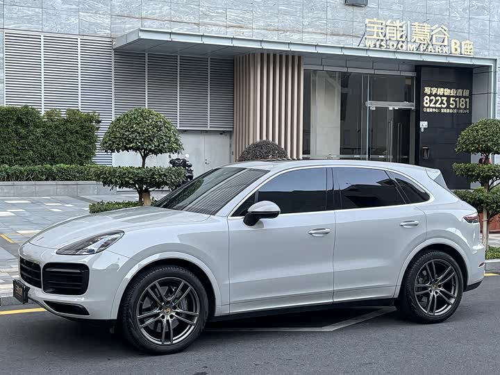 Фото 6 - Porsche Cayenne