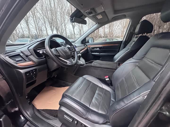 Фото 7 - Honda CR-V