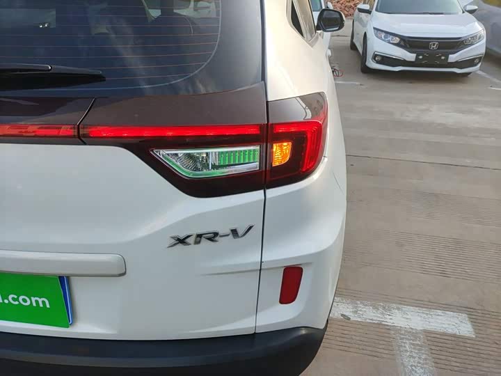 Фото 8 - Honda XR-V