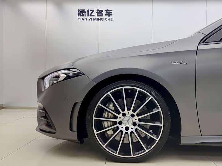 Фото 5 - Mercedes-Benz A-Class AMG